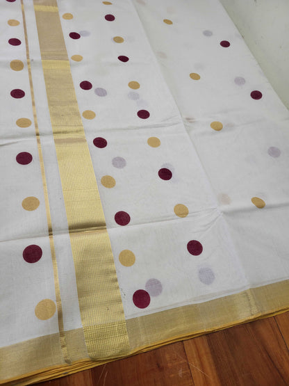 Kerala Kasavu Saree for Women