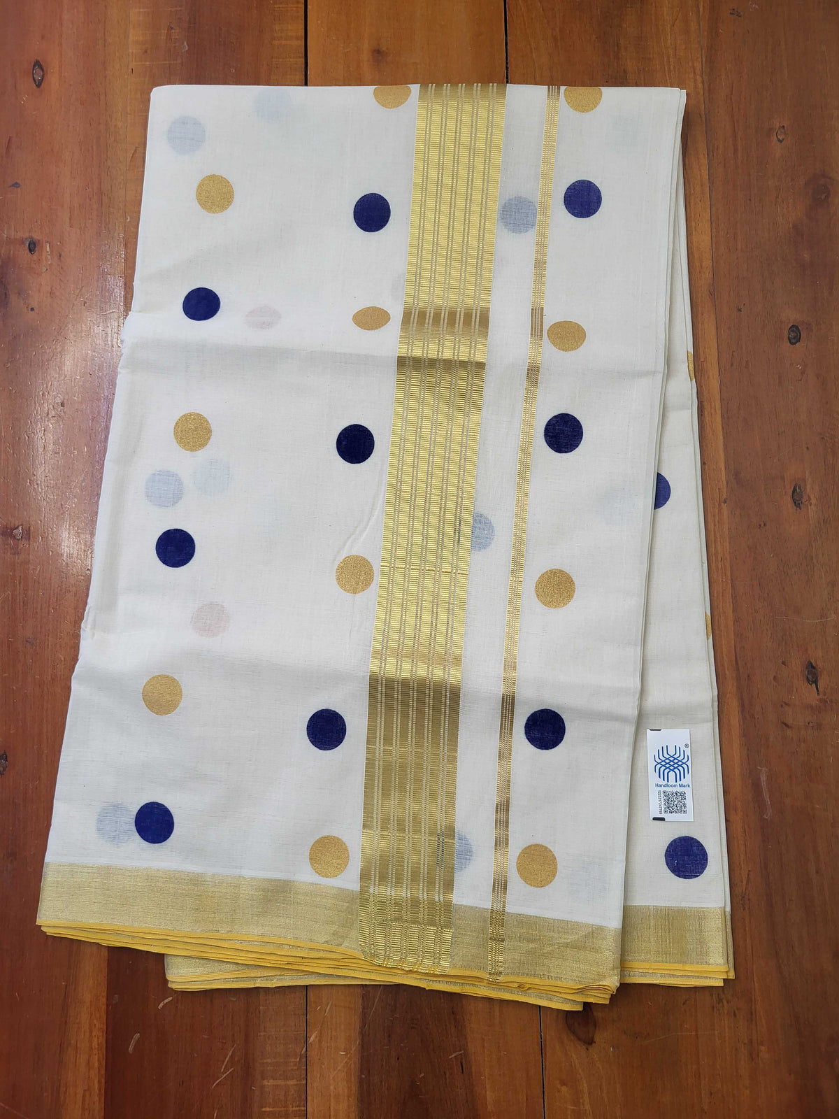 Kerala Kasavu Saree for Women