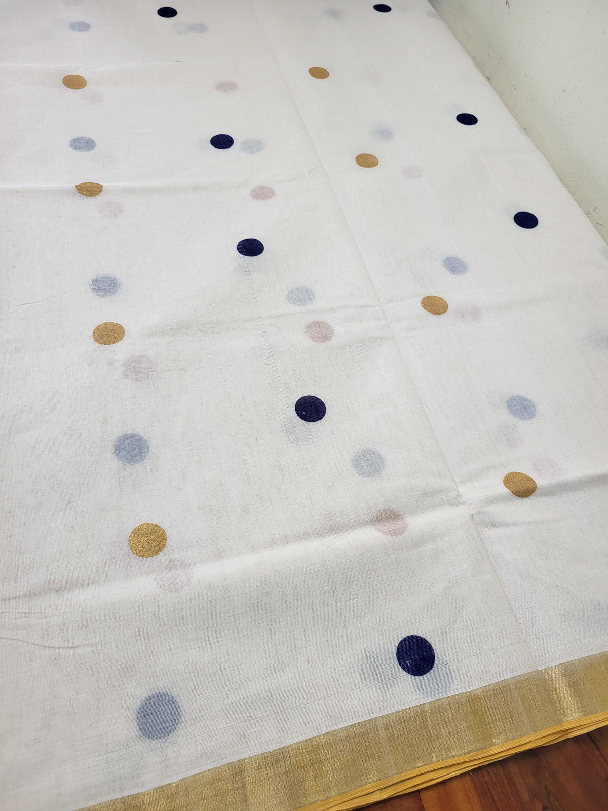 Kerala Kasavu Saree for Women