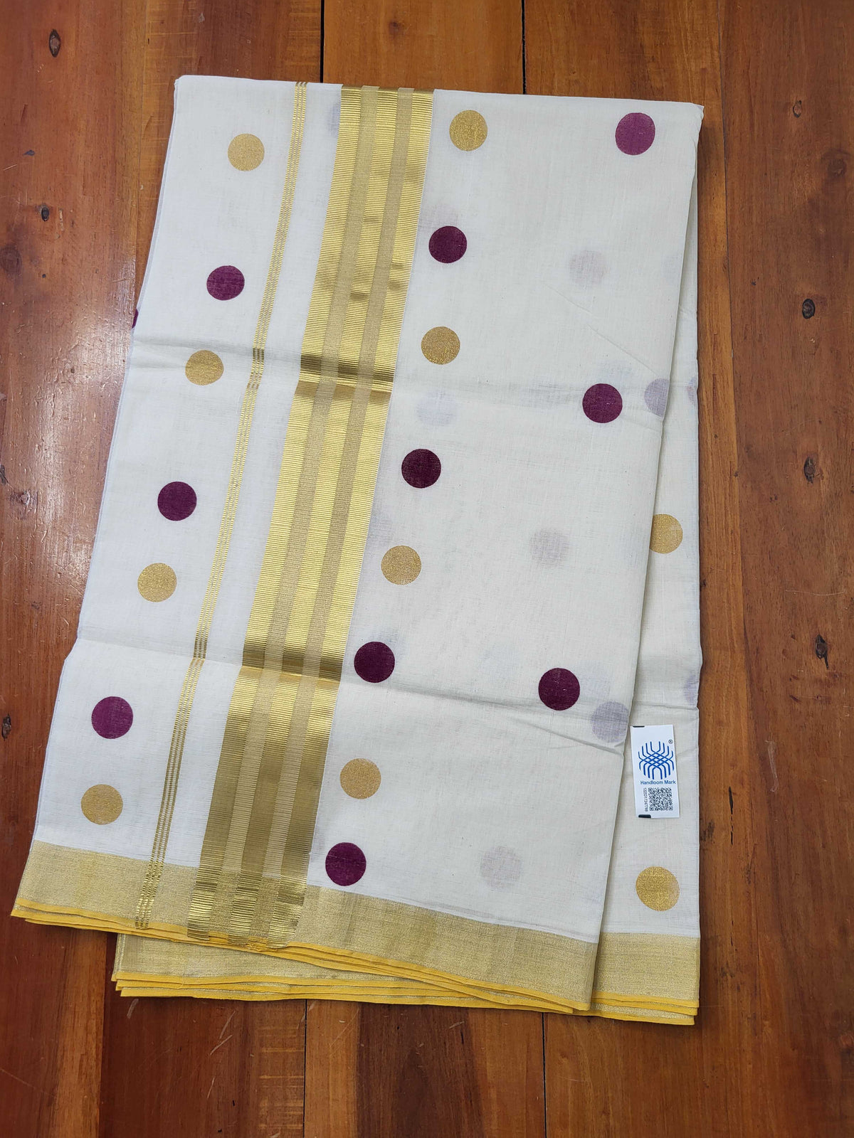 Kerala Kasavu Saree for Women