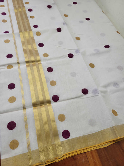 Kerala Kasavu Saree for Women