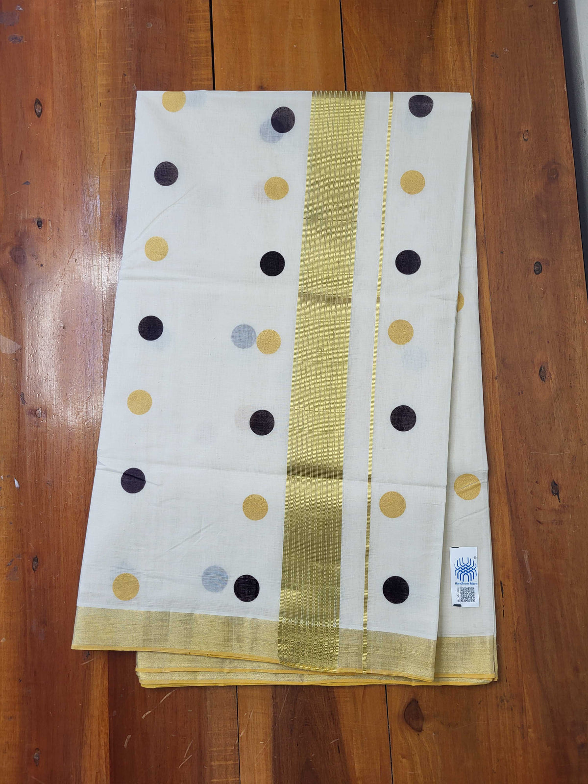 Kerala Kasavu Saree for Women