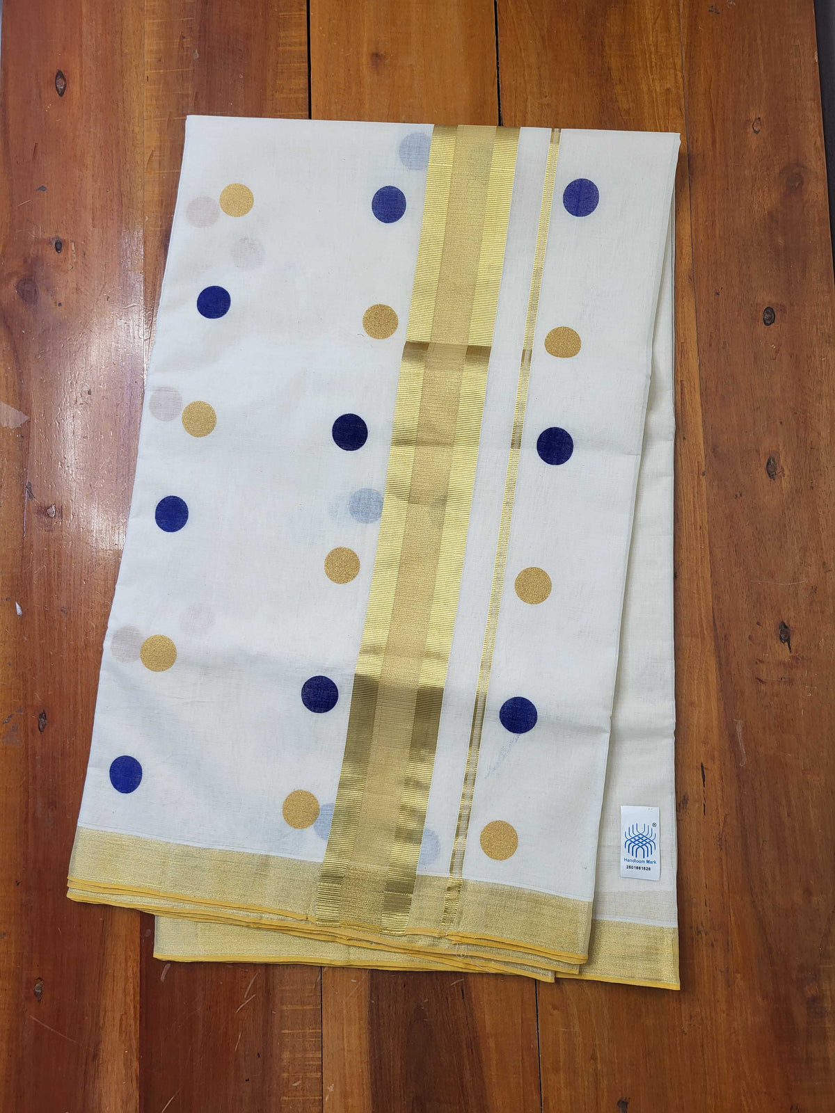 Kerala Kasavu Saree for Women