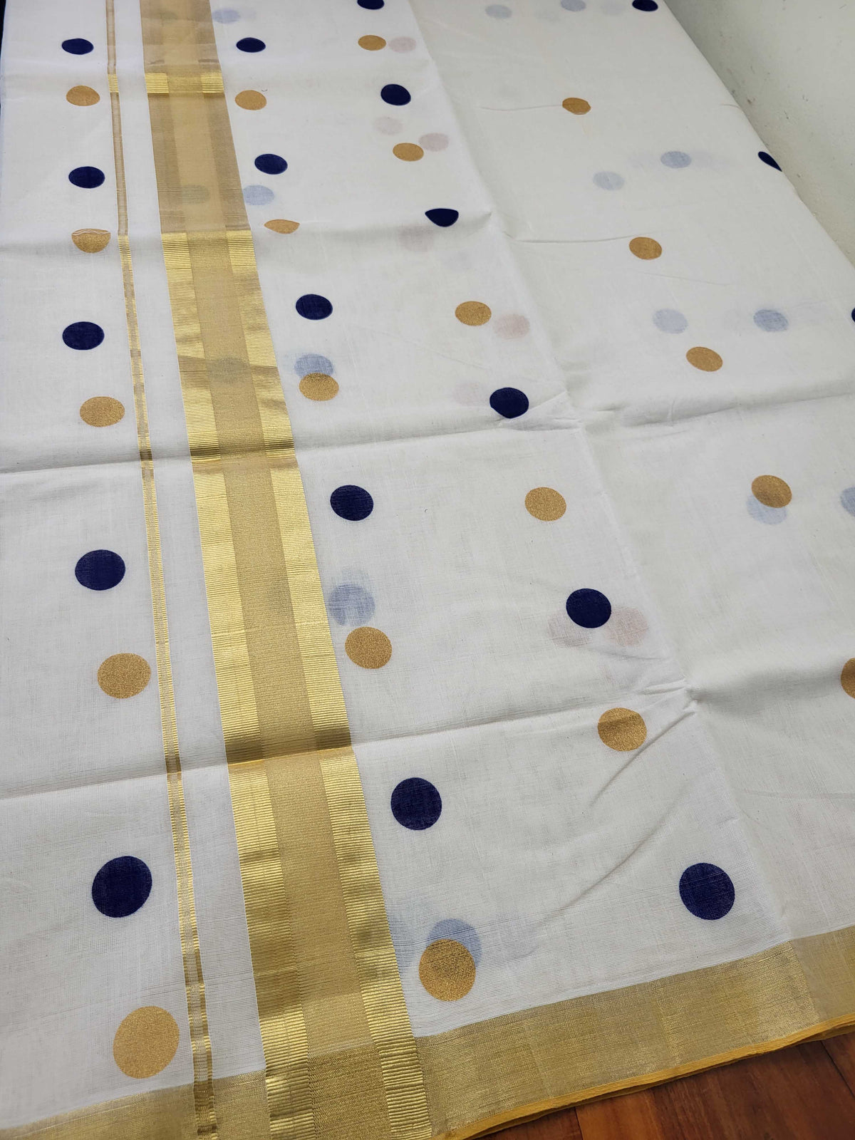 Kerala Kasavu Saree for Women