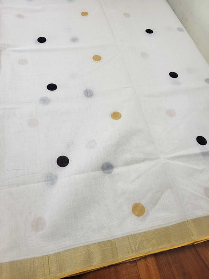 Kerala Kasavu Saree for Women