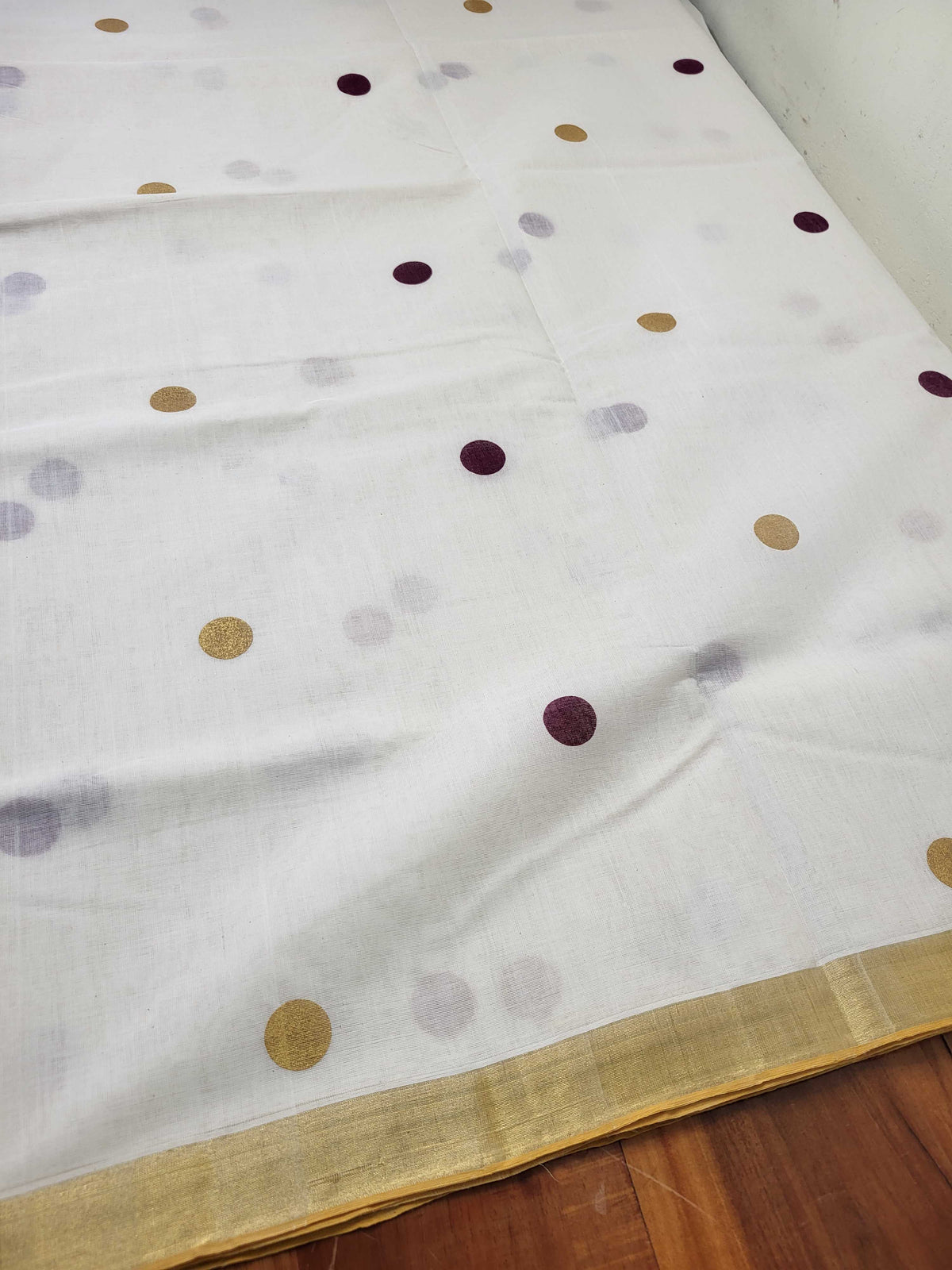 Kerala Kasavu Saree for Women