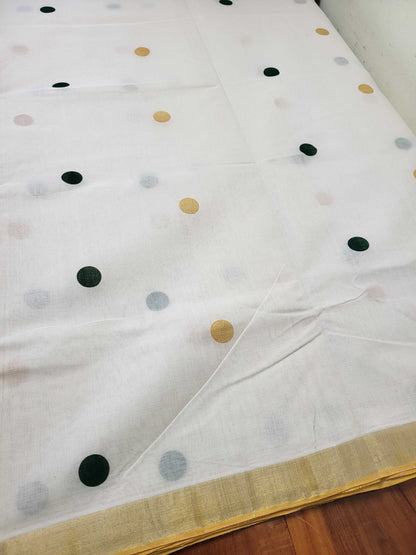 Kerala Kasavu Saree for Women