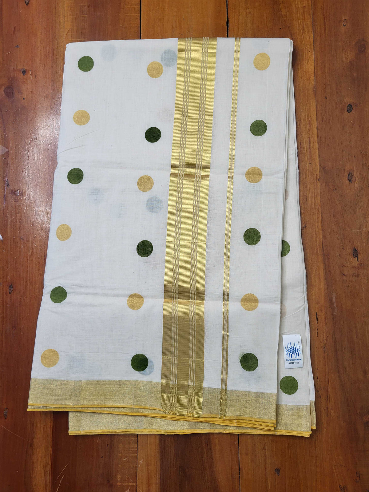 Kerala Kasavu Saree for Women