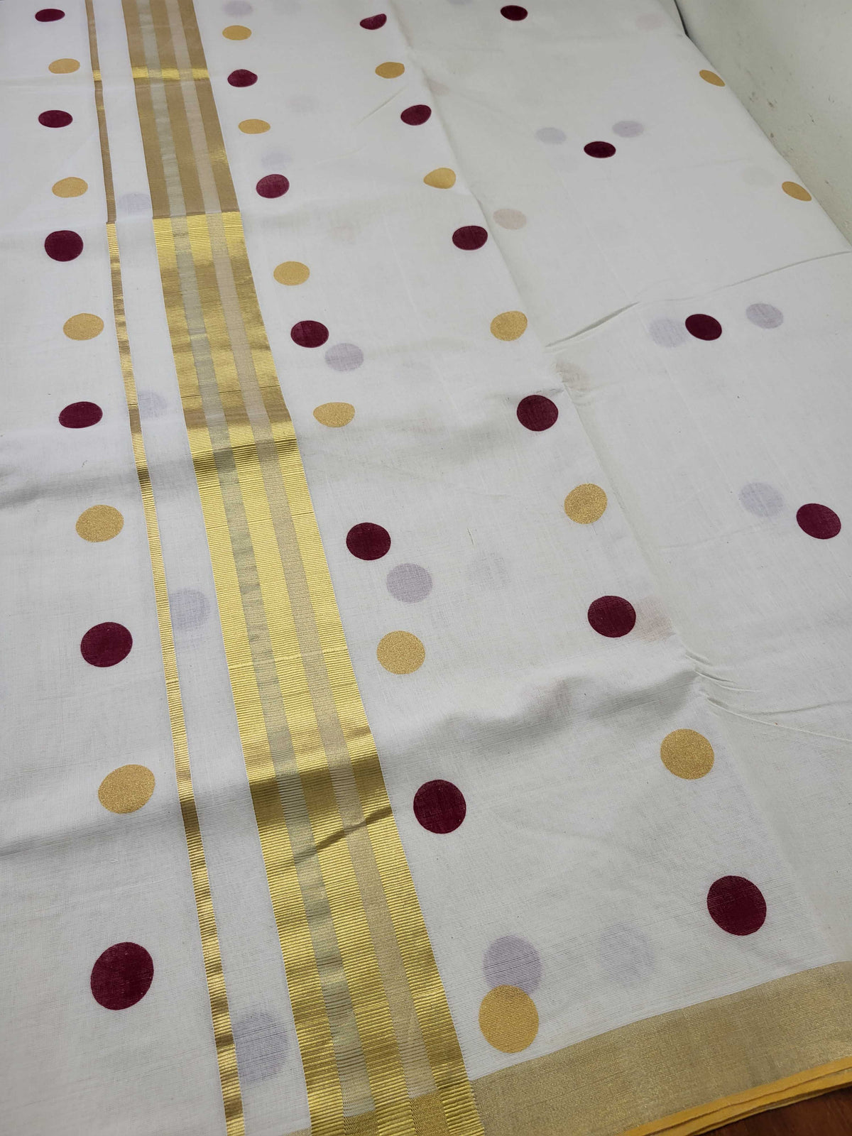 Kerala Kasavu Saree for Women