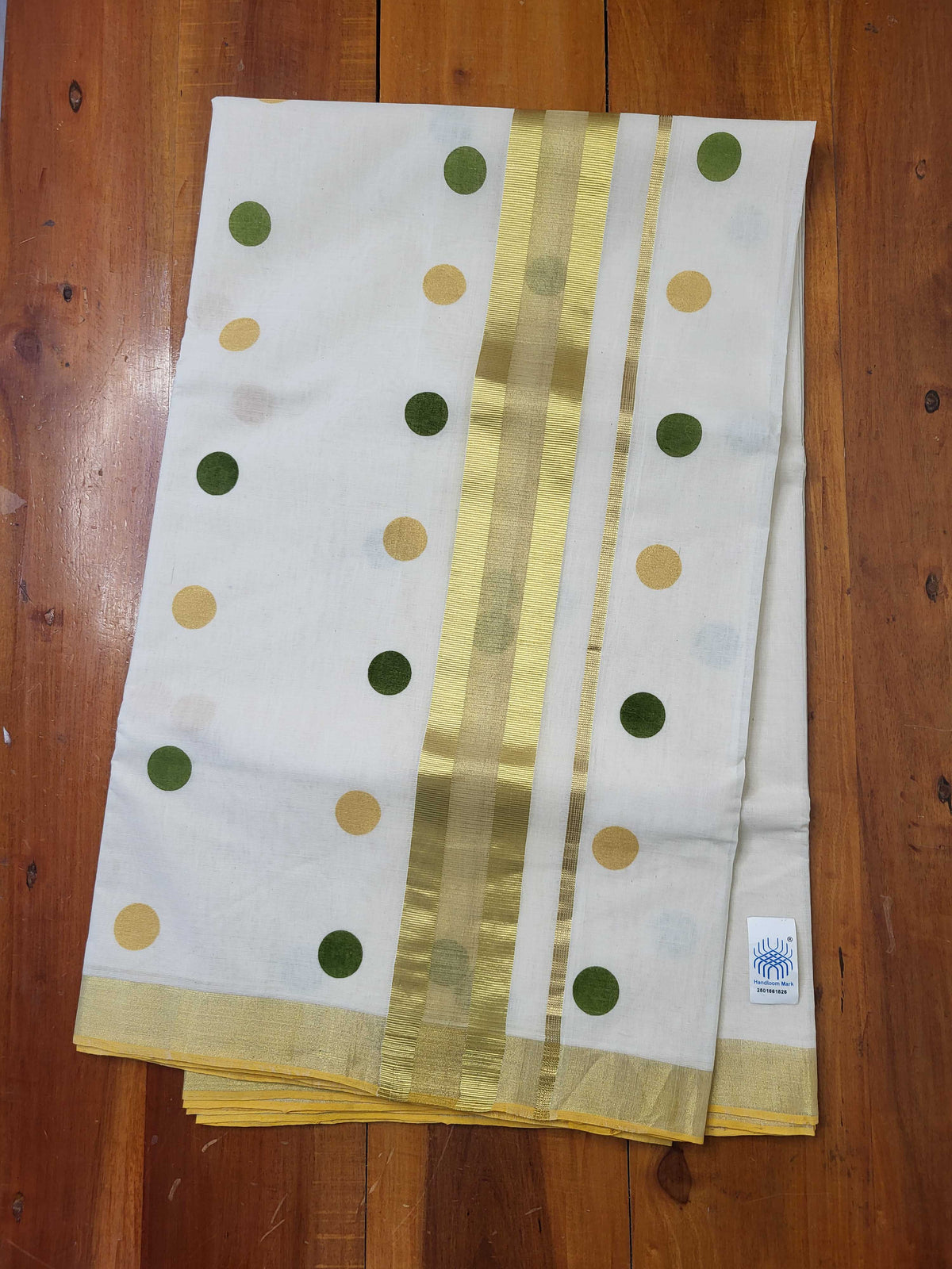 Kerala Kasavu Saree for Women