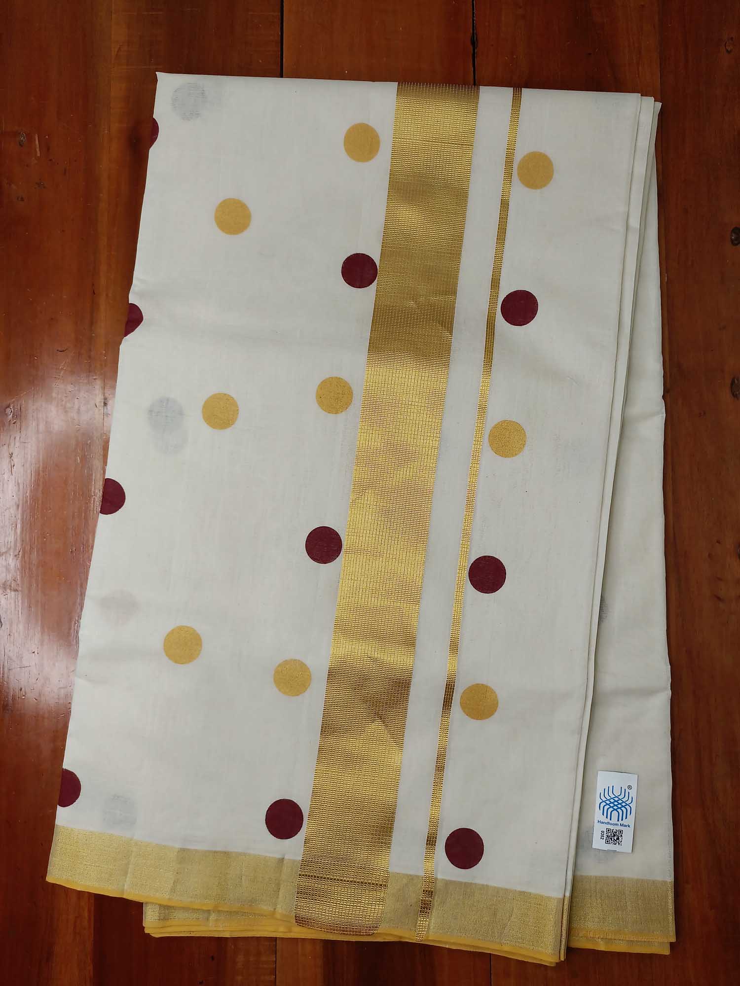 Kerala Kasavu Saree for Women