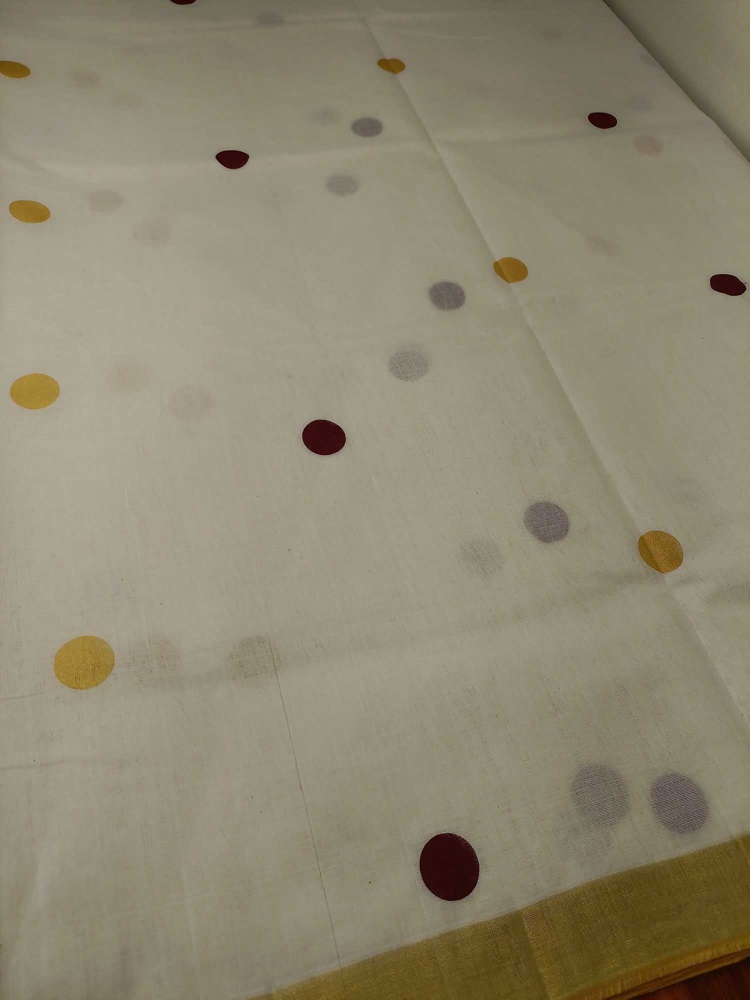 Kerala Kasavu Saree for Women
