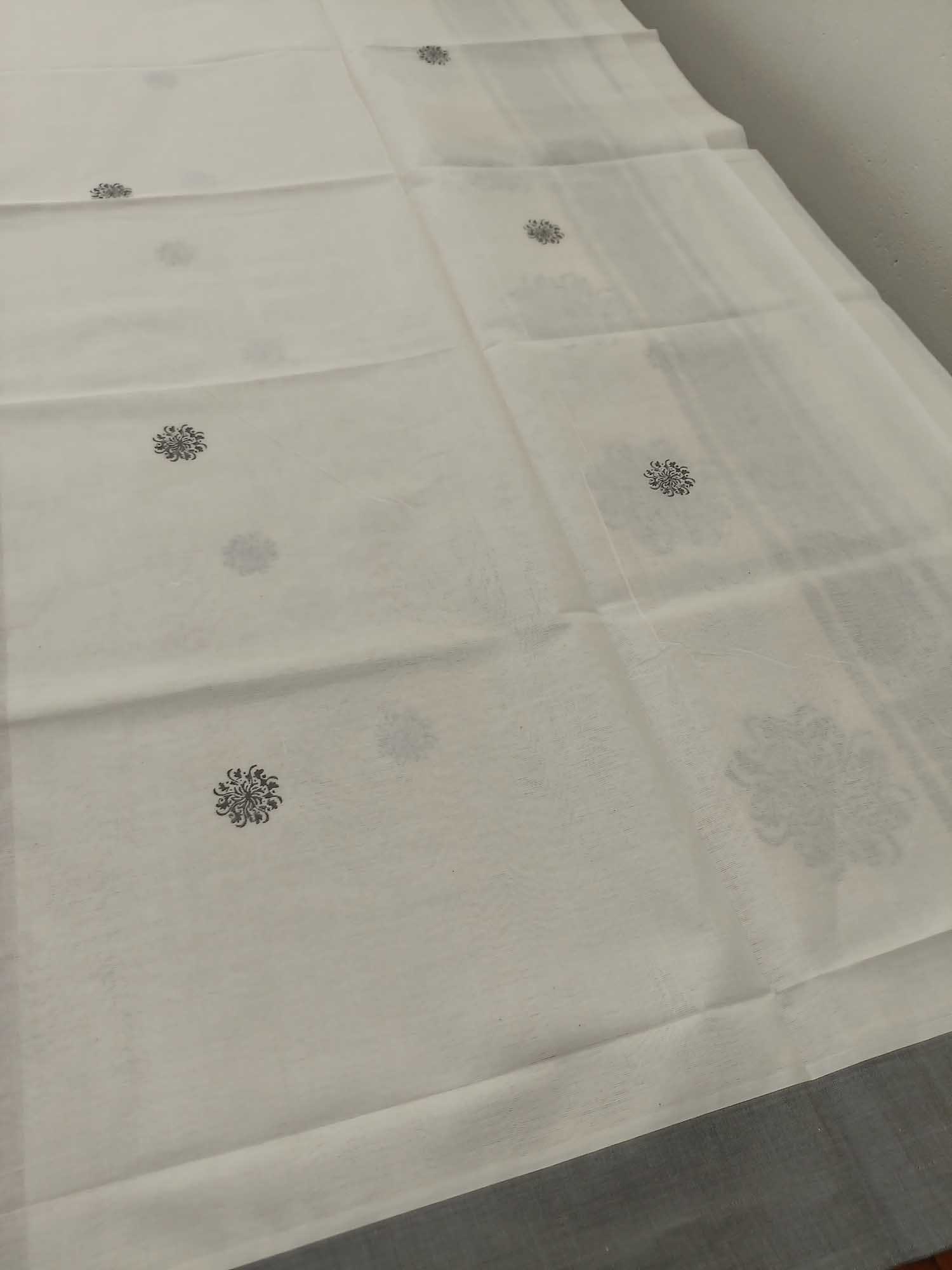 Balaramapuram Printed Set-Mundu for Women
