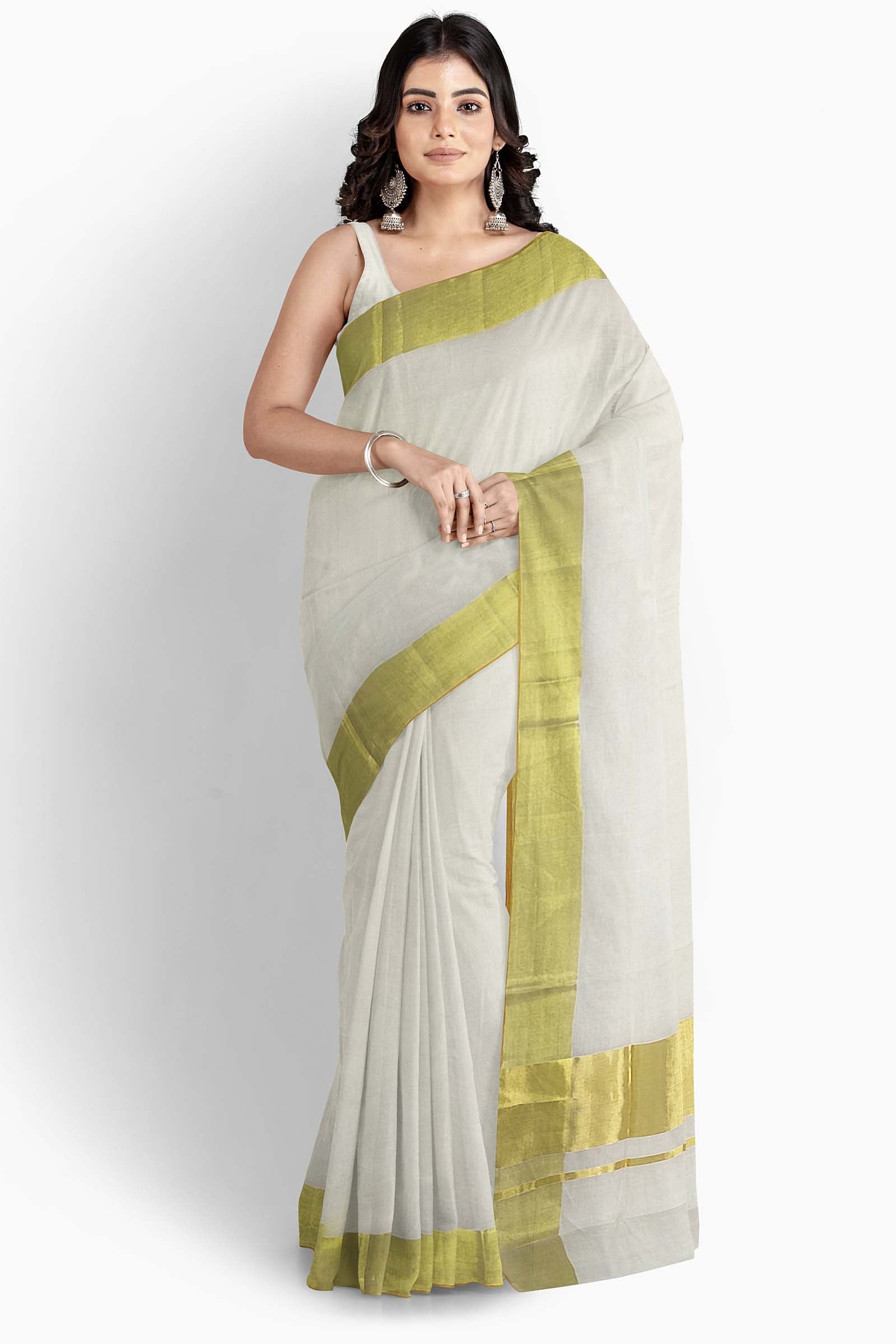 Kerala Saree With Matching Jewellery