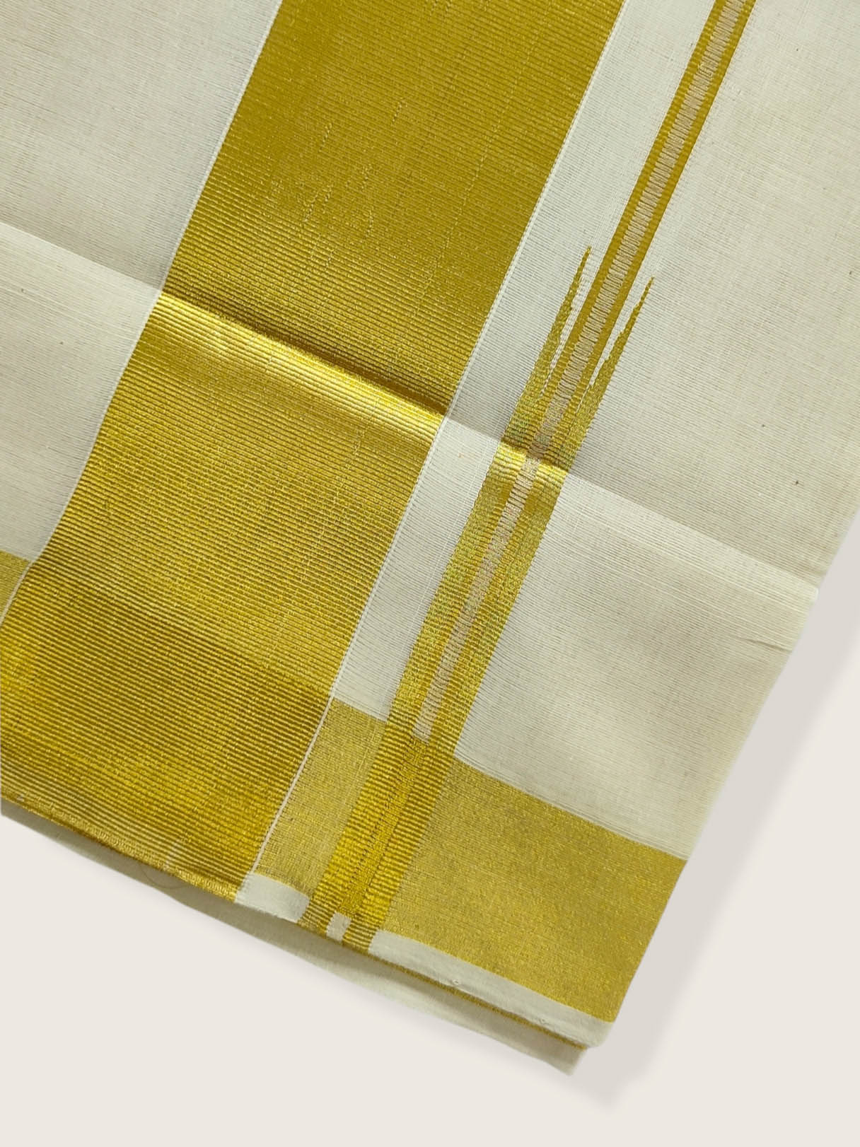 Premium Wedding Handloom Kasavu Mundu for Men