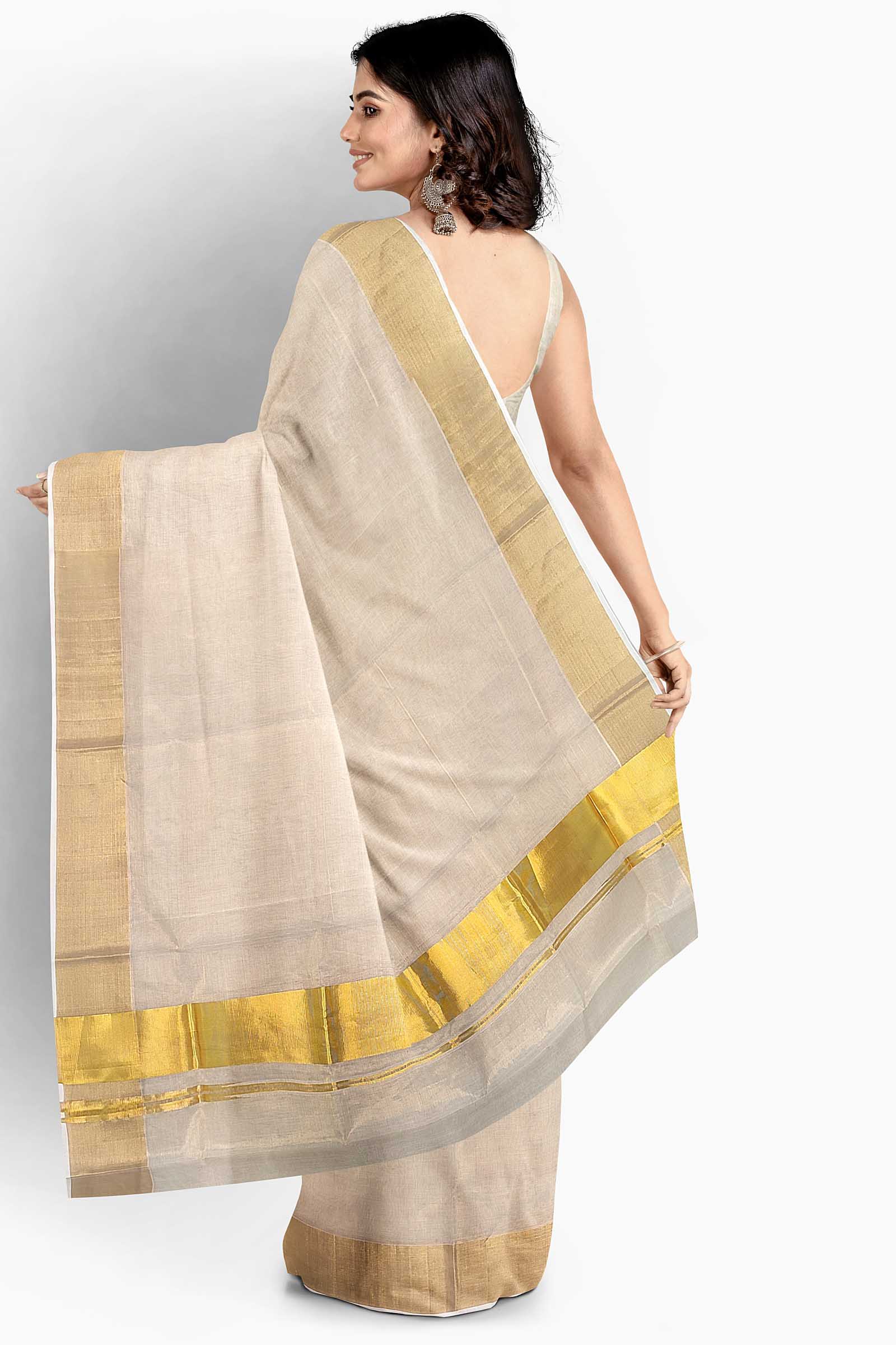 Buy TEEJH Ariata Golden Kerala Tissue Kasavu saree at Amazon.in