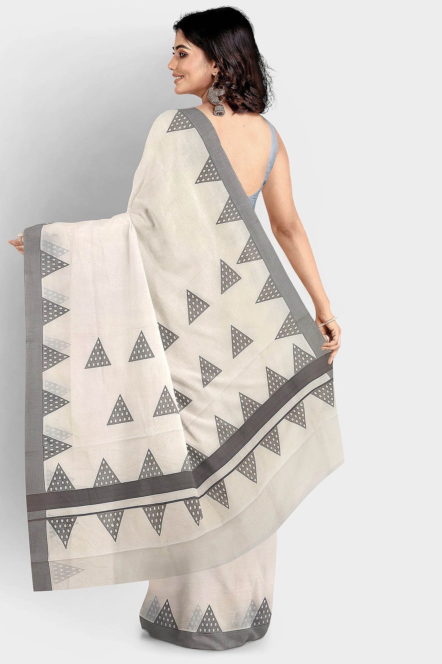 Kerala Pure Cotton Saree with Grey Border and Triangle Print